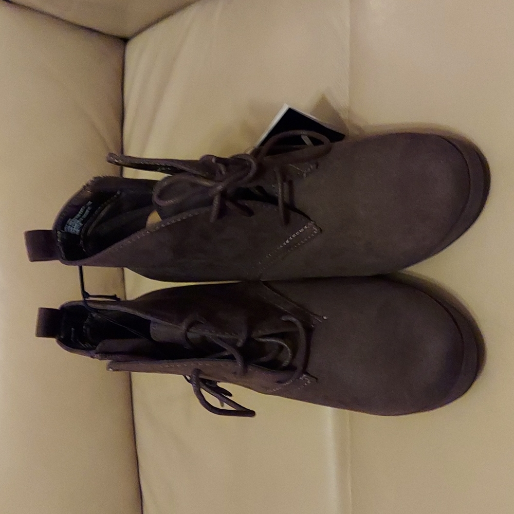 Women's DV wedge booties